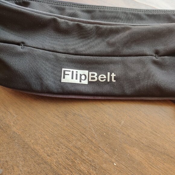 FlipBelt Black Women's Accessory Belt - Picture 5 of 5